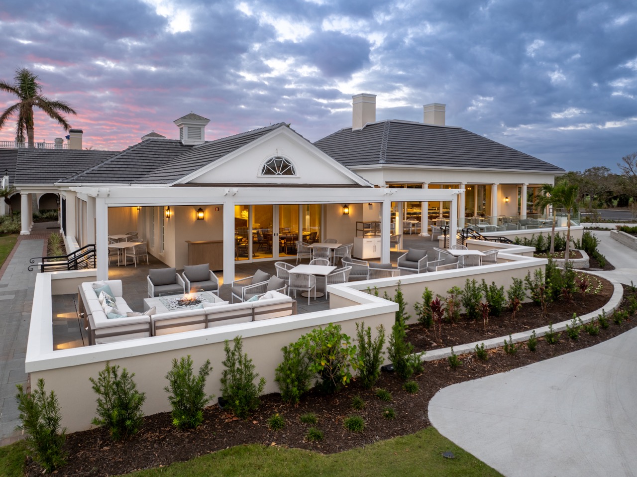 The Oaks Club The Oaks Club