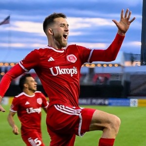 Midfielder Chandler O'Dwyer Brings Experience, Leadership to Sarasota Paradise