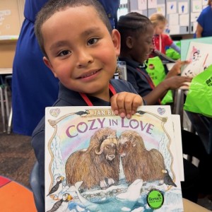 Gecko's and Bernie's Book Bank Suncoast Team up for Book Drive