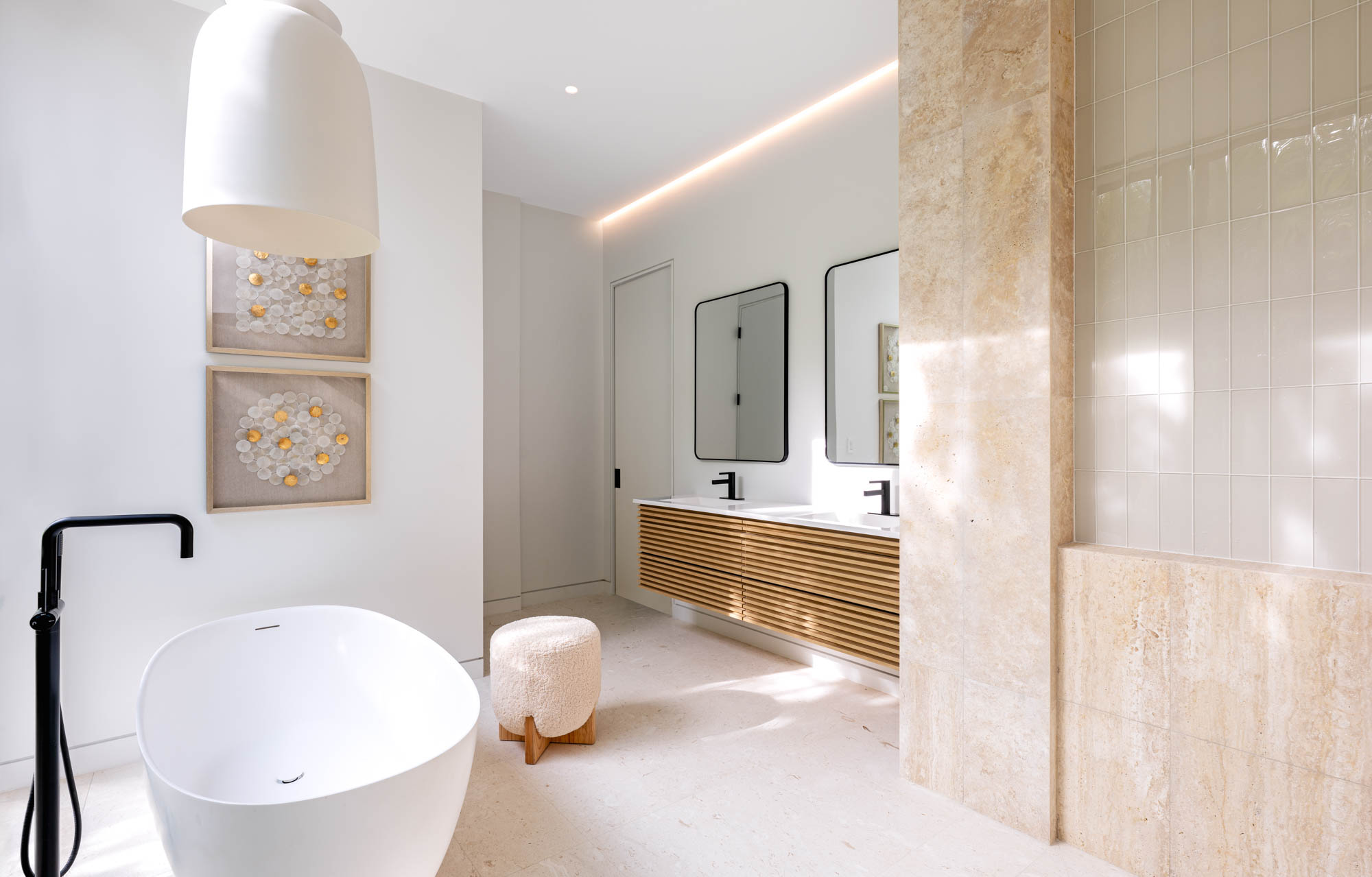 Water's Edge Residence Water's Edge Residence